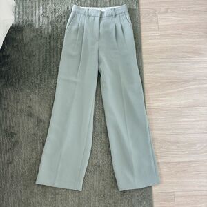 Aritzia Effortless Pants